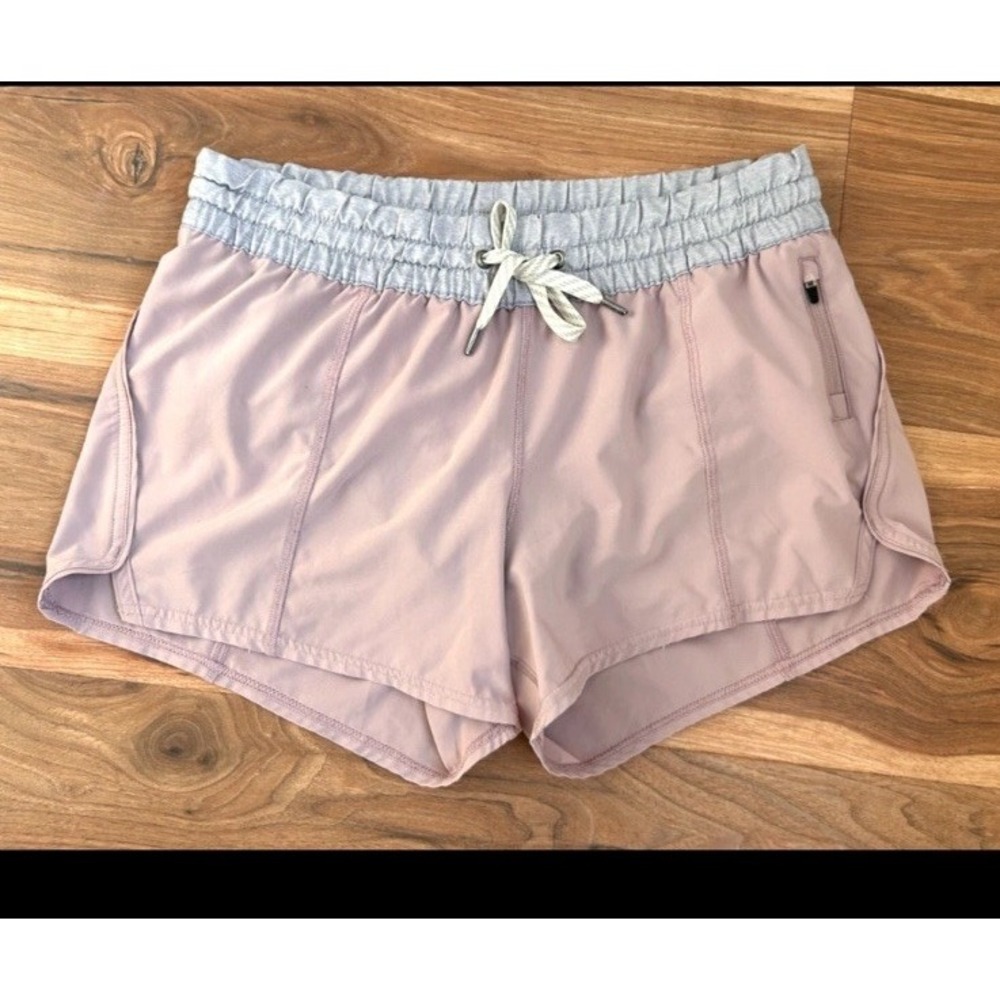 Vuori Clementine 4" Short 2.0 Lined Athletic Dusty Mauve Women's Medium